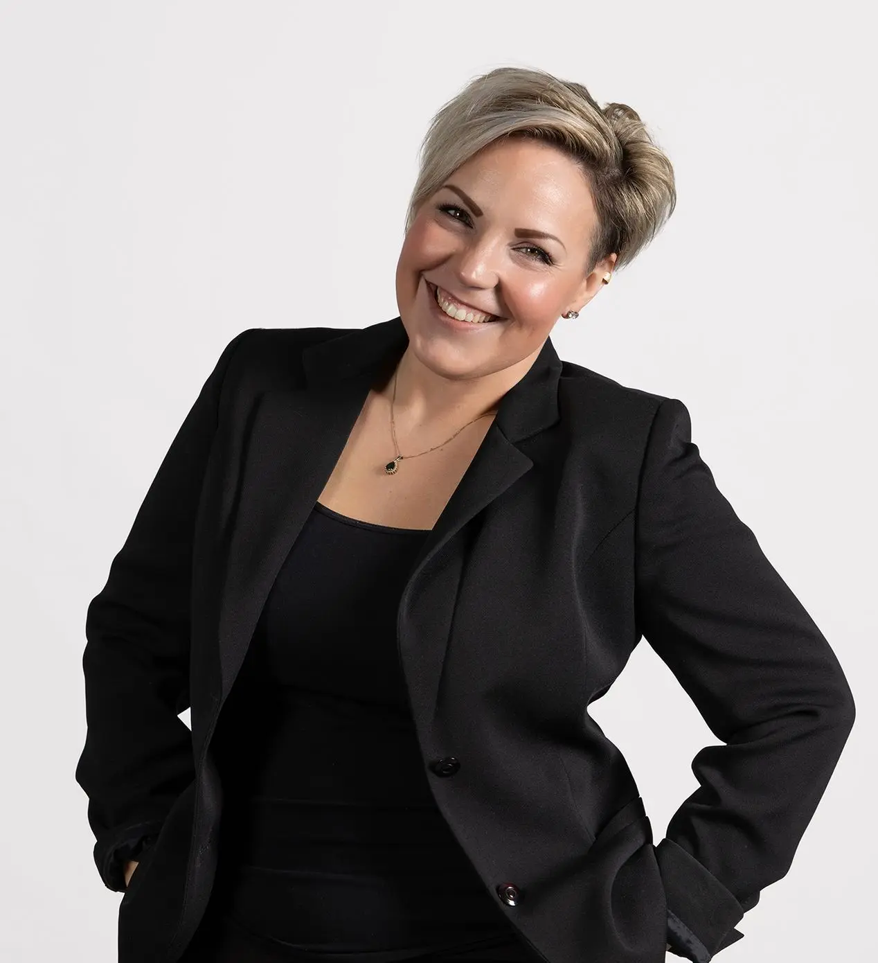 Heidi Operoiva – henkilöbrändipalvelu LinkedIniin